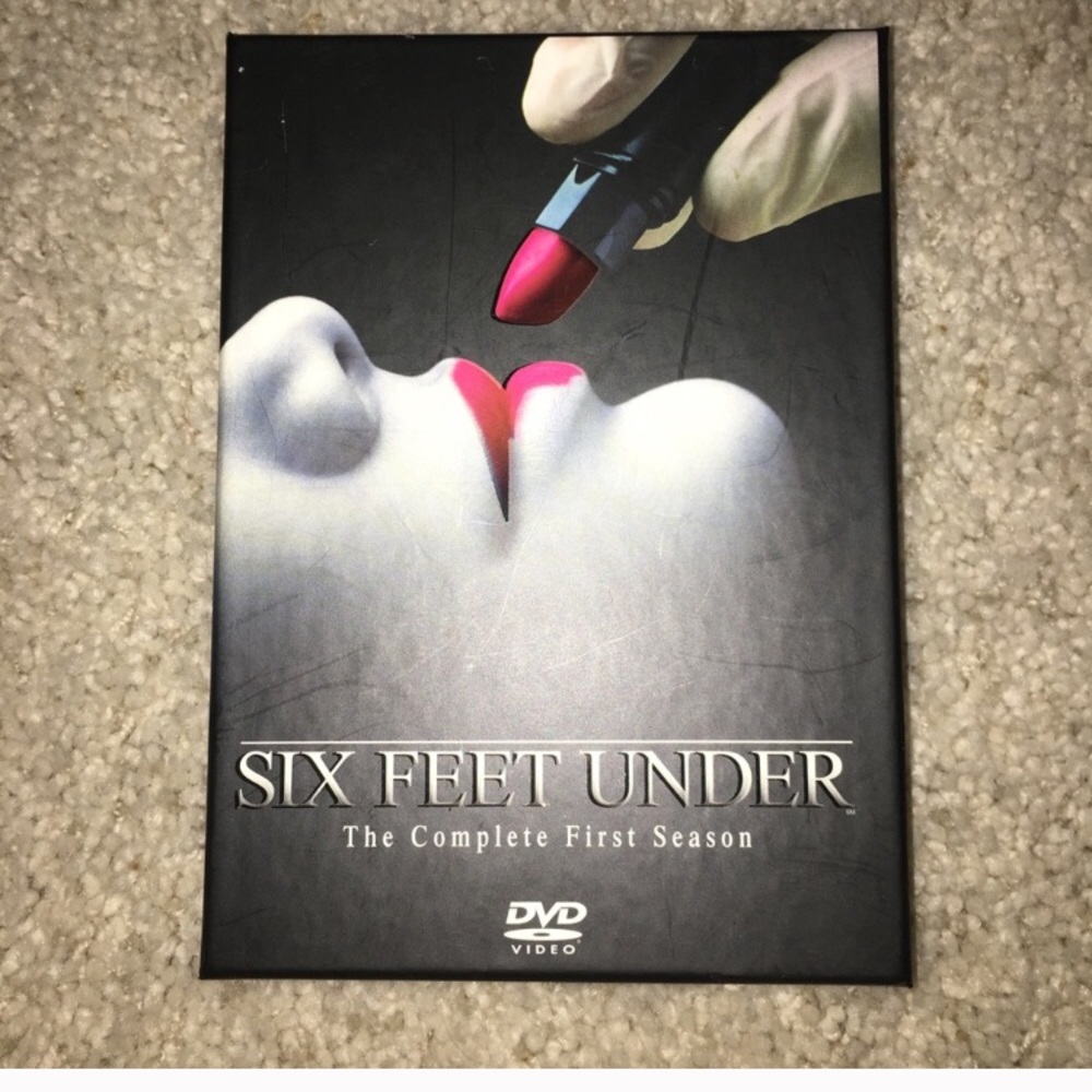 Six Feet Under Season 1 DVD’s
